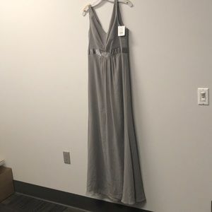 sleeveless chiffon dress with ruffled back